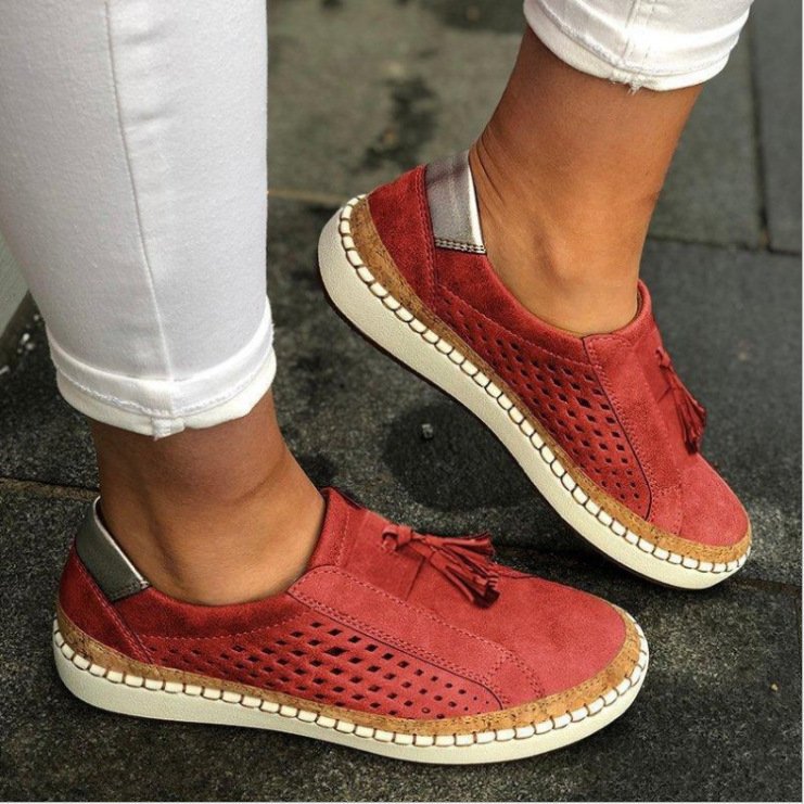 LD | Slip-on sneakers met kwastdetail