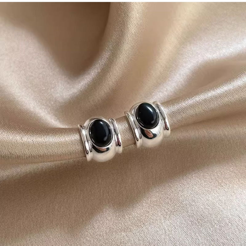 Handgemaakte vintage Oorbel