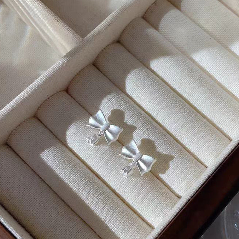 Klassieke Oorbel met tijdloze uitstraling