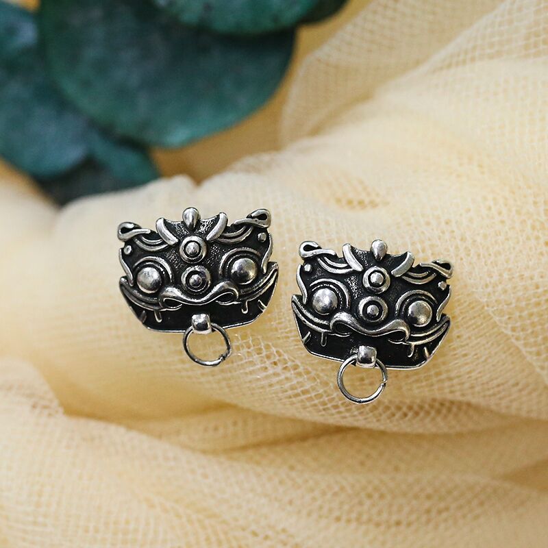 Schitterende Zilveren Oorbel voor dagelijks gebruik