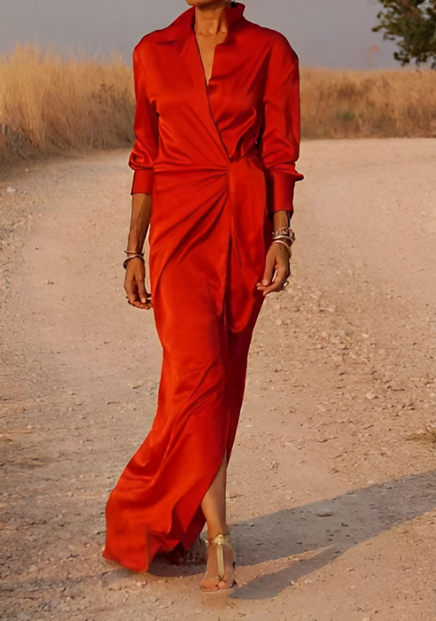 LD | Maxi-jurk met lange mouwen, revers en slanke pasvorm