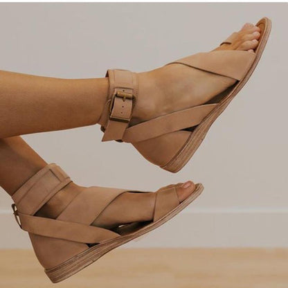 LD | sandalen met kruisbandje en teenring